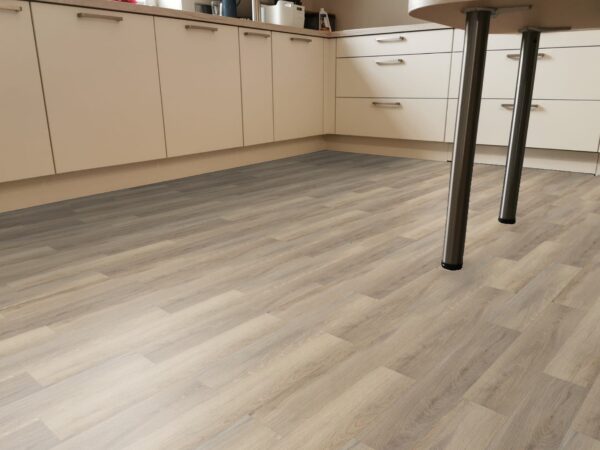 Amalfi Mildmay Oak 4V 69Am16