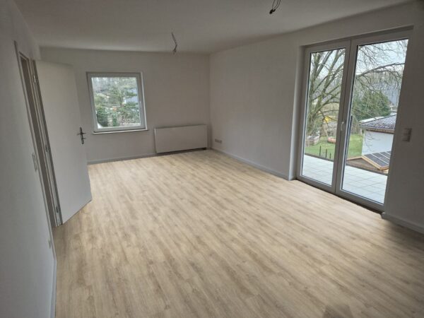 Oak Rustic Light 4V 69Ad17