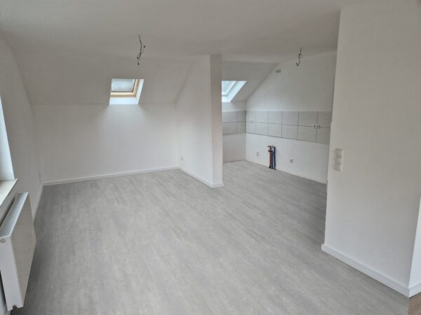 Amalfi Sooted Panel White 69Am77