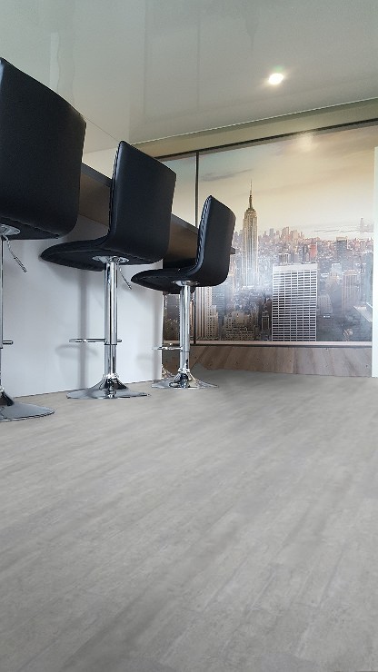 Sooted Panel White 69Ad77