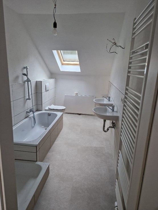 Amalfi Concrete Dark Grey 4V 69Am83E Amalfi Concrete Dark Grey 4V 69Am83E