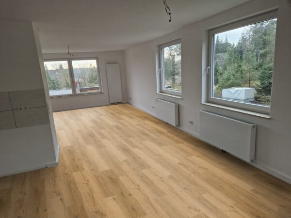 Capri Oak Evita Honey 69Ca03