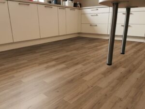 Capri Oak Evita Mocca 69Ca08