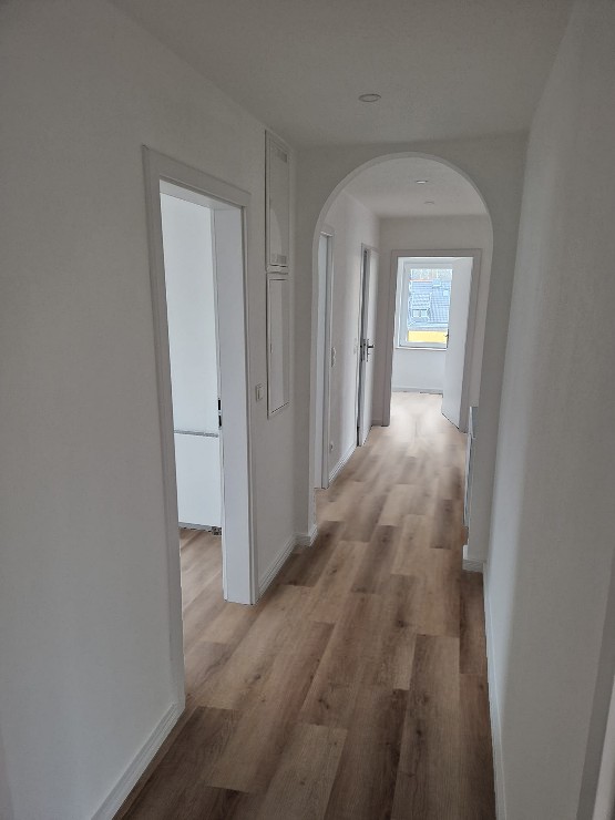 Amalfi Dark Honey Oak 4V 69Am81E