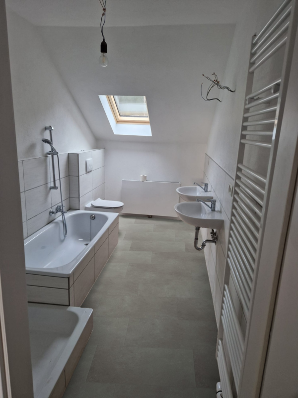 MALACIA 2.5 Concrete Grey Middle 32750900