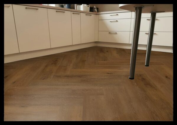 Contours IC55 Chantilly Chevron Riviere 6416731X Contours IC55 Chantilly Chevron Riviere 6416731X