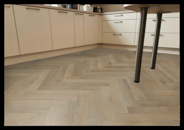 Contours HB Fischgrät Bolsena 85HB76524X