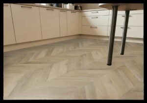 Contours Chevron Como D5C76565X