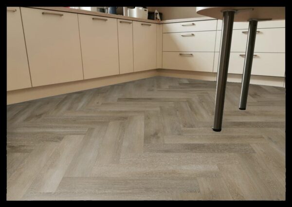 Contours HB Fischgrät Constance D5HB76544X