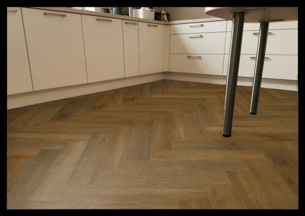 Contours HB Fischgrät Brienz D5HB76547X