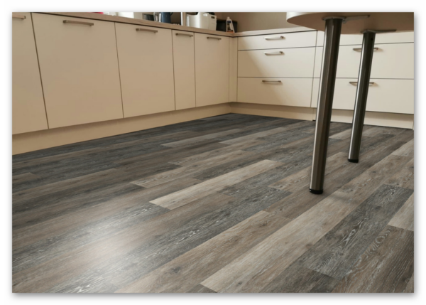 COREtec Essentials Blackstone Oak 07 50-LVP-707