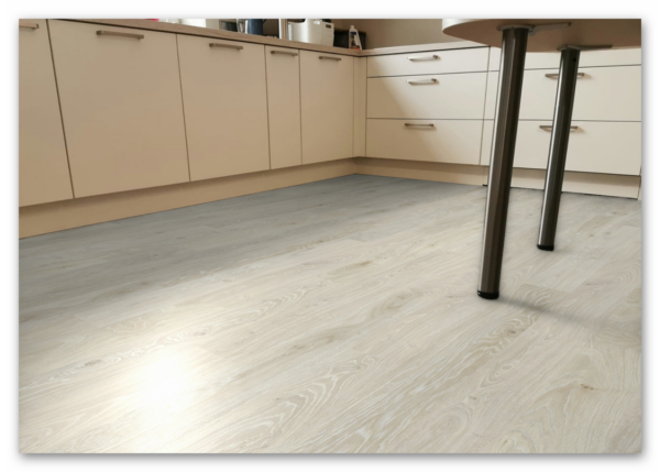 COREtec Essentials Boston Oak 03 50-LVR-1903