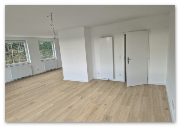 COREtec Essentials Cleveland Oak 52 50-LVRE-1452