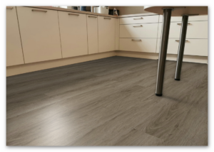 COREtec-Essentials-Highlands-Oak-15-50-LVP-615-Raumbild-01 COREtec Essentials Highlands Oak 15 50-LVP-615