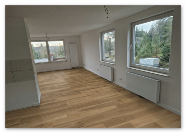 COREtec-Essentials-Ocala-Walnut-87-50-LVRE-2087-Raumbild-02 COREtec Essentials Ocala Walnut 87 50-LVRE-2087