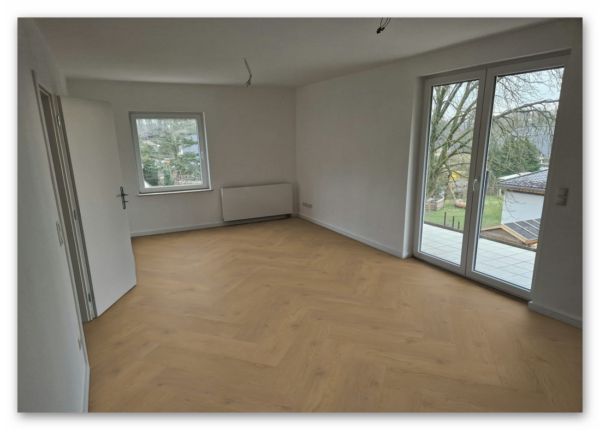 COREtec-Naturals-Sorrel-50LVRH2556-Raumbild-03 COREtec Naturals Herringbone Sorrel 50-LVRH-2556